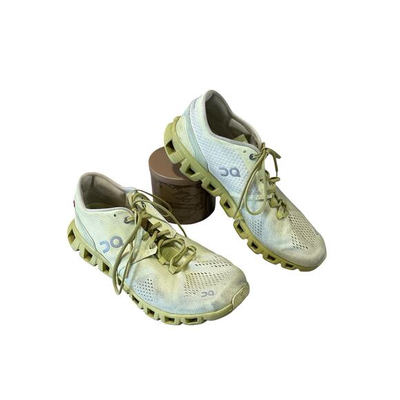 On Cloud Shoes - On Cloud Running Helion CloudTec Women’s Size 10 Neon Yellow Sneakers Shoes